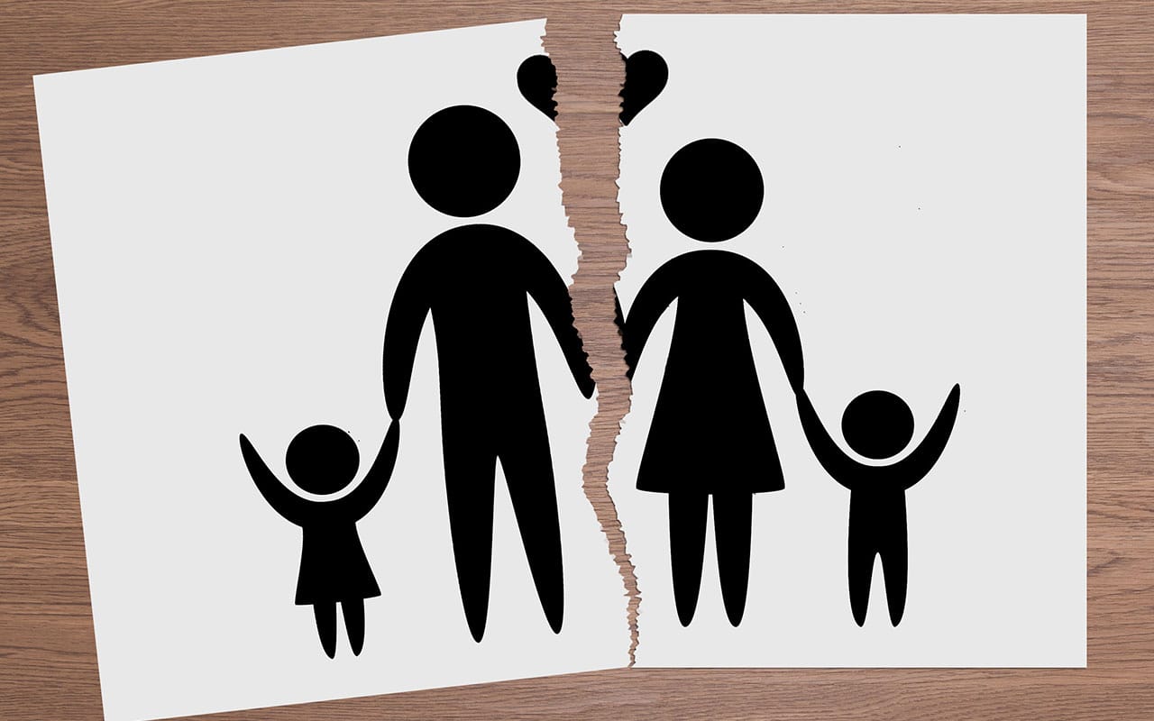 离婚孩子如何判抚养权
