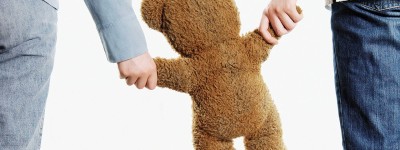 没有结婚证离婚孩子给谁