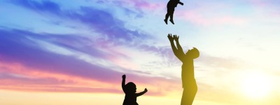 父母离异孩子抚养权归谁