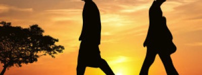 申请宣告婚姻无效的当事人的近亲属包括