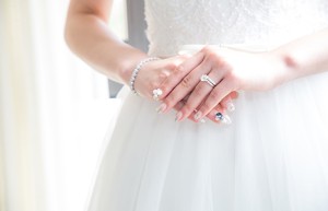 村委会开结婚证明怎么写