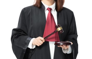 起诉离婚书范文2022