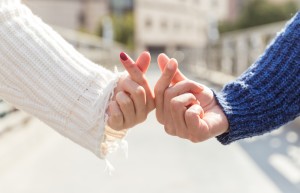 目前结婚年龄差距平均多少