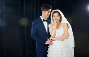 离婚时结婚证怎么处理