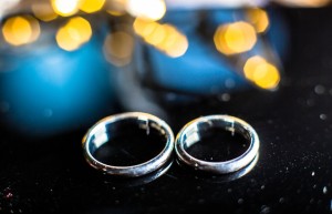 离婚伪造债务谁举证